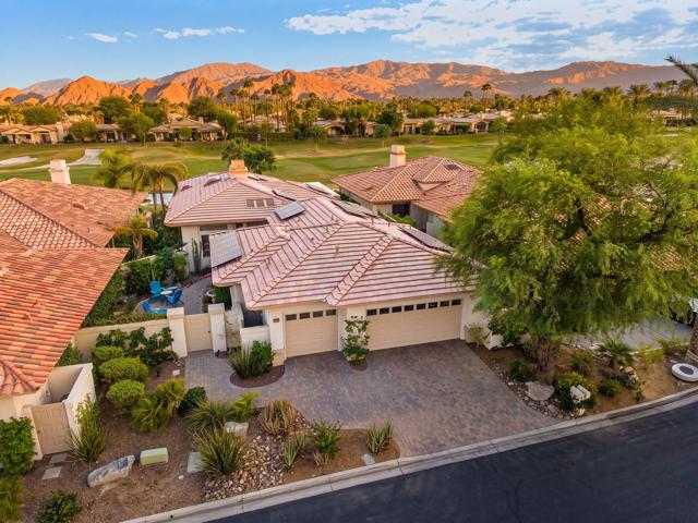 821 Deer Haven Circle, Palm Desert, CA 92211