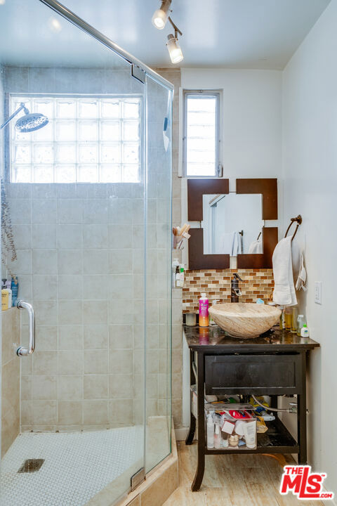 523 S Coronado Street, Los Angeles CA: https://media.crmls.org/mediaz/8f0f4c61-e8bb-49a6-896e-f82d008337bc.jpg