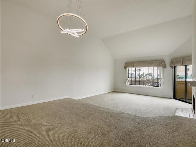 612 Island View Circle, Port Hueneme CA: https://media.crmls.org/mediaz/8f0fcb8a-e354-4d65-9399-fdf0640752bb.jpg