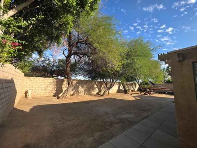 2322 Shannon Way, Palm Springs, CA 92262
