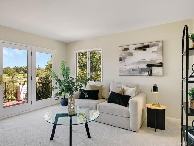 6418 Paseo Delicias, Rancho Santa Fe CA: https://media.crmls.org/mediaz/8f114159-2e3f-4a52-b068-98da78c38f1a.jpg