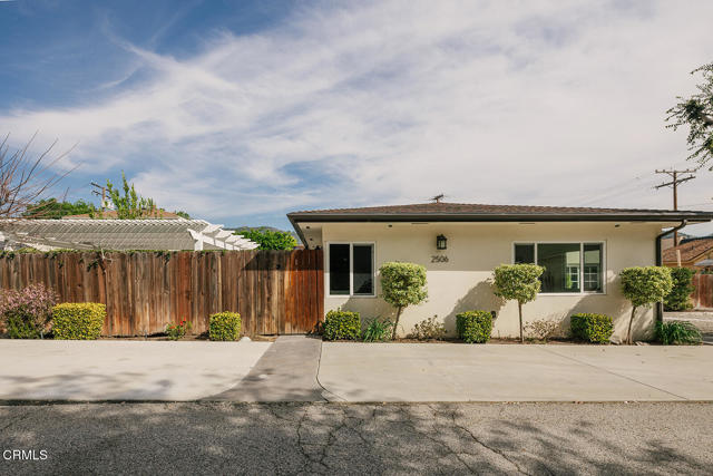 Detail Gallery Image 32 of 72 For 2506 Weston Pl, Glendale,  CA 91208 - 3 Beds | 2 Baths