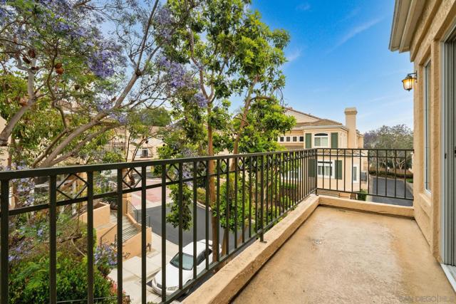 7175 Calabria Ct., San Diego CA: https://media.crmls.org/mediaz/8f12db5c-4b44-4336-80ea-f09b443be922.jpg