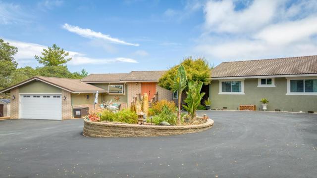 19608 Brentwood Court, Prunedale CA: https://media.crmls.org/mediaz/8f136289-8e09-4ef0-a823-c08ef384a153.jpg