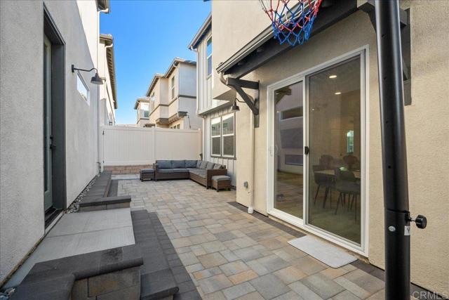 39532 Tannat Drive, Temecula CA: https://media.crmls.org/mediaz/8f13997b-5bd8-4cd6-a9d1-cb21d5f6c663.jpg