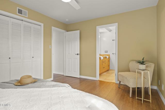 354 Arnett Avenue, Ventura CA: https://media.crmls.org/mediaz/8f165fdb-aaaa-46f3-bec6-158dde2d38e5.jpg