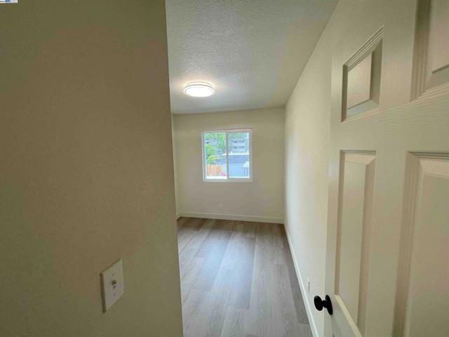 34552 Nantucket Cmn, Fremont CA: https://media.crmls.org/mediaz/8f168c05-1958-4a29-b8d3-8415248d9141.jpg