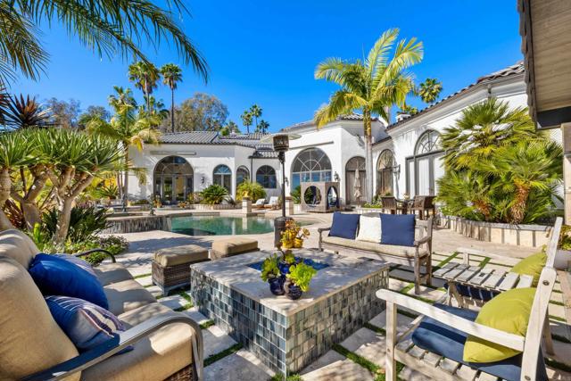 Detail Gallery Image 20 of 34 For 16427 Avenida Cuesta Del Sol, Rancho Santa Fe,  CA 92067 - 5 Beds | 5/1 Baths