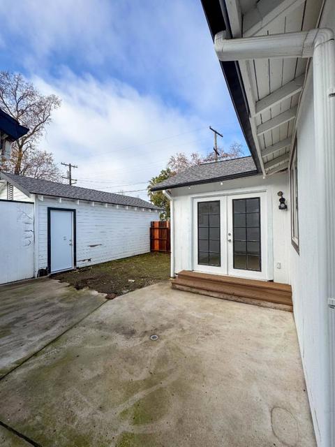 Image 12 of 14 For 990 Arcade Boulevard
