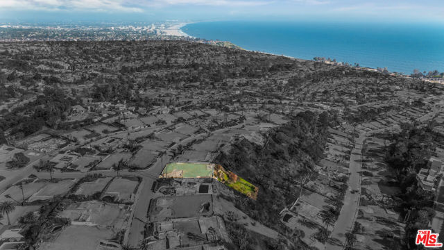961 Glenhaven Drive, Pacific Palisades CA: https://media.crmls.org/mediaz/8f180279-28de-4afa-9c20-675b4c6a0e6e.jpg