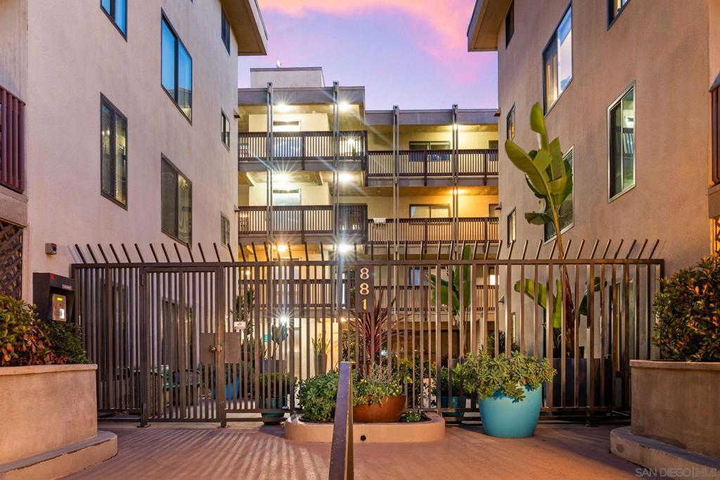 MLS #250032682SD img 20