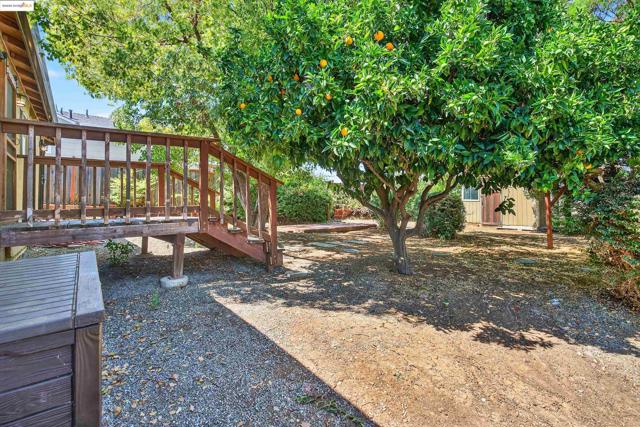 41 Corte Dorado Ct., Benicia CA: https://media.crmls.org/mediaz/8f18f358-b209-4794-ab14-0edcb9796541.jpg