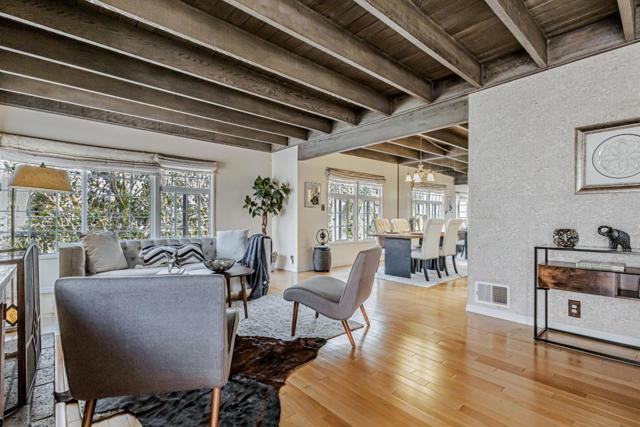 767 Beechwood Drive, Daly City CA: https://media.crmls.org/mediaz/8f19e3b2-cff7-4f76-b597-1a1040bded45.jpg