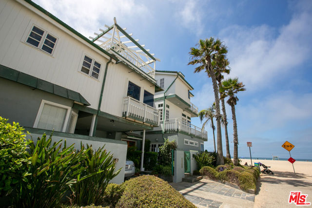 3501 Ocean Front Walk, Marina del Rey, California 90292, 3 Bedrooms Bedrooms, ,4 BathroomsBathrooms,Single Family Residence,For Sale,Ocean Front,22180635