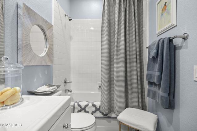83 Via Aldea, Newbury Park CA: https://media.crmls.org/mediaz/8f1acbf5-1549-42d4-b6d1-516dd5564c6e.jpg