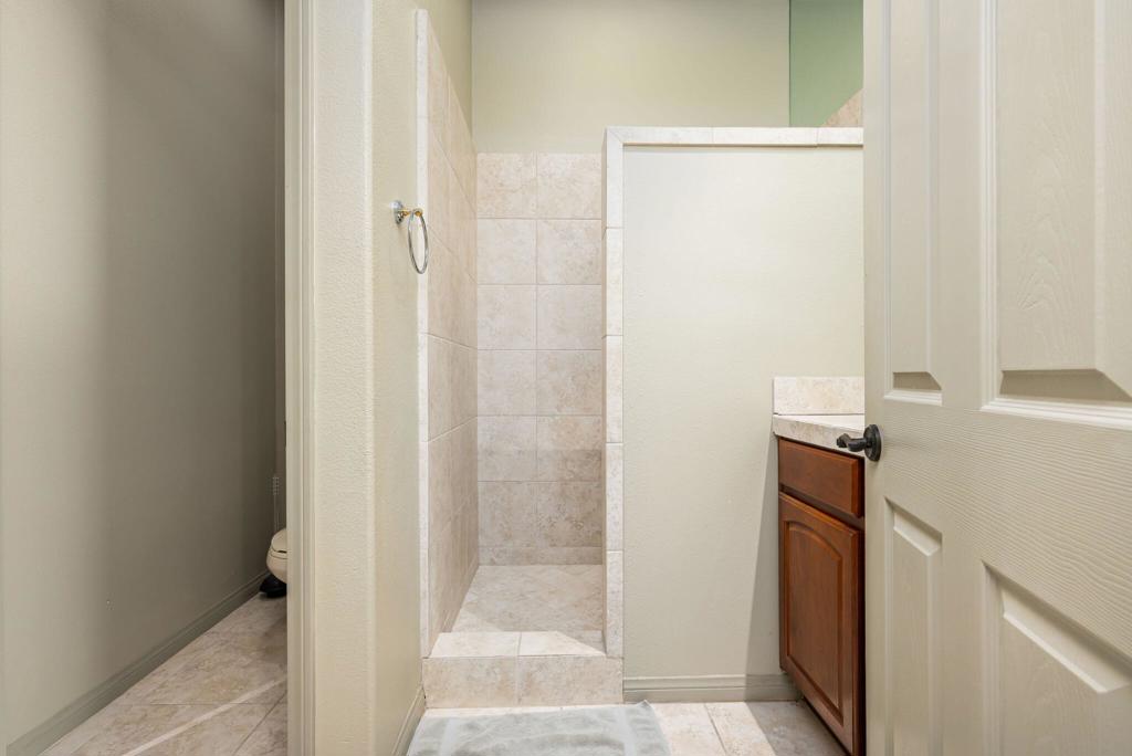 MLS #219131595DA image #36