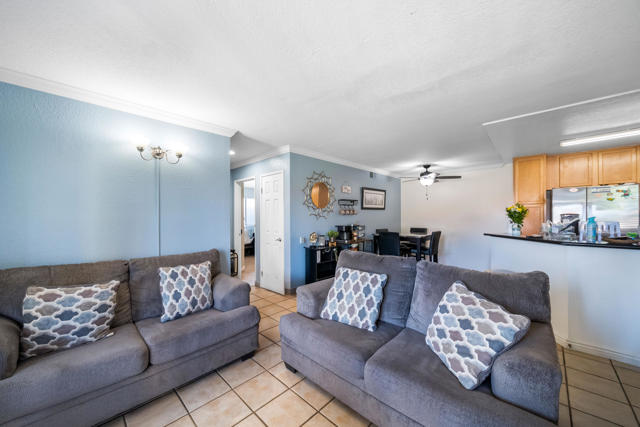 Image 6 of 31 For 78650 Avenue 42  101