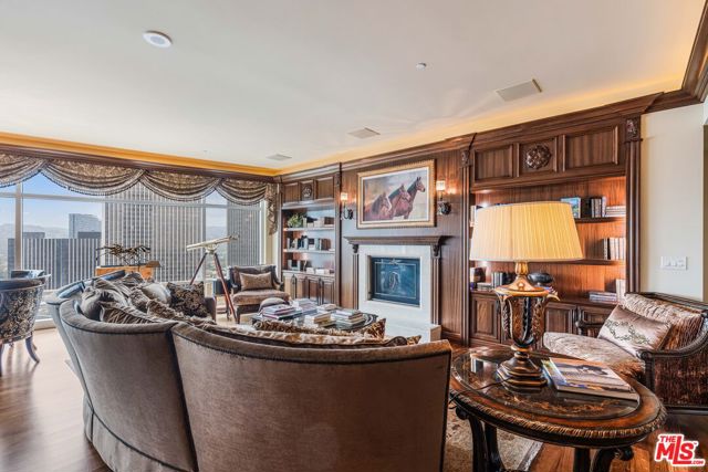 1 W Century Drive, Los Angeles CA: https://media.crmls.org/mediaz/8f1d4071-a6ff-4ab3-8da7-a8f8250847c3.jpg