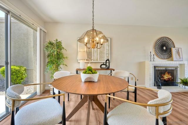 17438 Plaza Otonal, San Diego CA: https://media.crmls.org/mediaz/8f1d72b9-4d8d-4028-81bf-b681ec7f052b.jpg