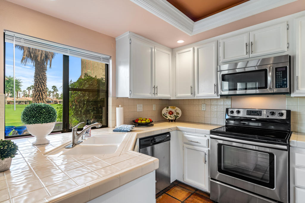 MLS #219138740DA image #16