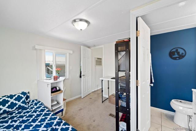 1515 Capalina Rd, San Marcos CA: https://media.crmls.org/mediaz/8f1f01e5-8699-47c9-8d79-1f224717f3ed.jpg