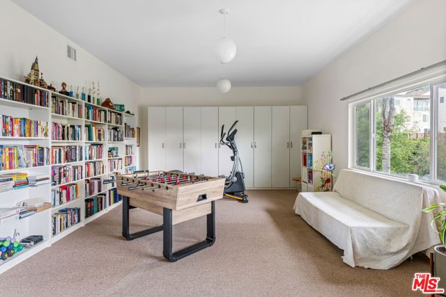 3736 Clayton Avenue, Los Angeles CA: https://media.crmls.org/mediaz/8f1f0ea5-b7da-47da-90b4-bc1a851b1c1d.jpg