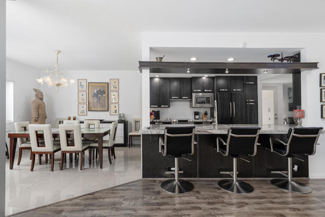 477 Desert Lakes Drive, Palm Springs CA: https://media.crmls.org/mediaz/8f1fc138-c154-4c99-91ee-b98e4de9e92e.jpg