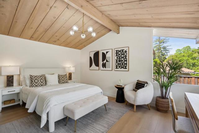 2047 Sharon Road, Menlo Park CA: https://media.crmls.org/mediaz/8f201b51-6587-4103-ac61-b56fa0a0d327.jpg