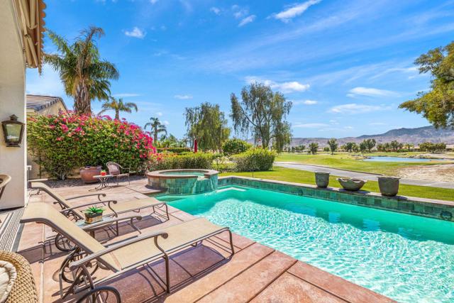 61 Via Las Flores, Rancho Mirage CA: https://media.crmls.org/mediaz/8f2370e3-2841-4256-932f-83bd9e5b7b62.jpg