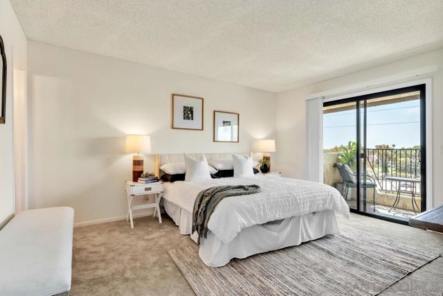 4245 Asher St, San Diego CA: https://media.crmls.org/mediaz/8f237689-95d2-4596-8270-0f708db6b265.jpg