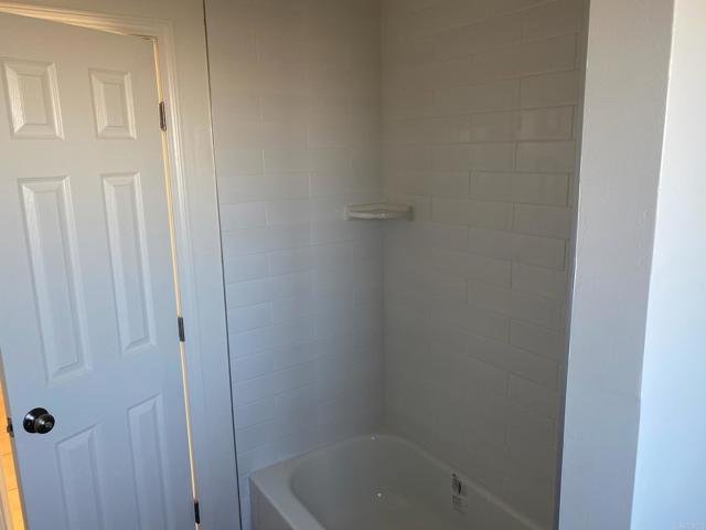 1011 13 El Cajon Boulevard, El Cajon CA: https://media.crmls.org/mediaz/8f24a5e9-9840-4dda-8fe8-ad81c116305c.jpg