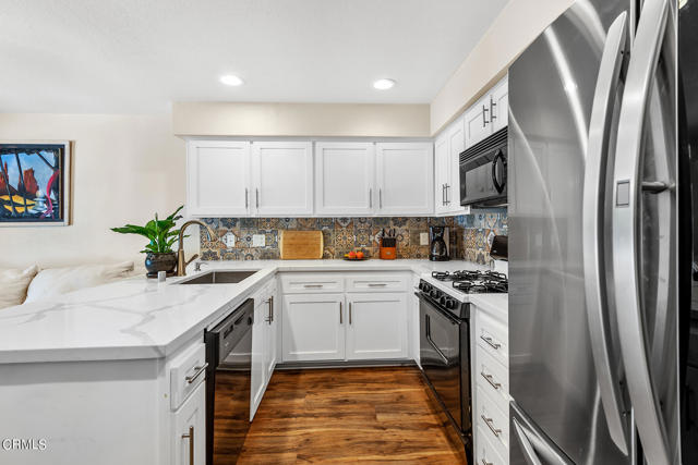 Detail Gallery Image 14 of 28 For 1129 Glenbridge Cir, Westlake Village,  CA 91361 - 2 Beds | 2 Baths