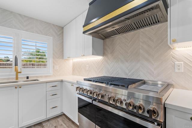 Detail Gallery Image 11 of 37 For 7310 Margerum Ave, San Diego,  CA 92120 - 4 Beds | 2/1 Baths