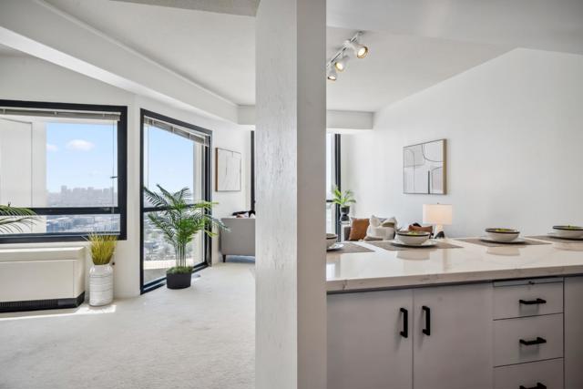 6363 Christie Avenue, Emeryville CA: https://media.crmls.org/mediaz/8f26cd76-694a-4b75-a981-6514b7387217.jpg