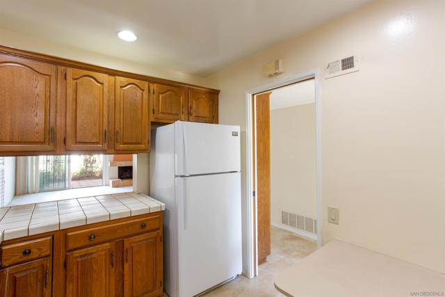 3216 Loma Riviera Dr, San Diego CA: https://media.crmls.org/mediaz/8f26f65e-8fd4-4178-869e-21edbd91aa0b.jpg