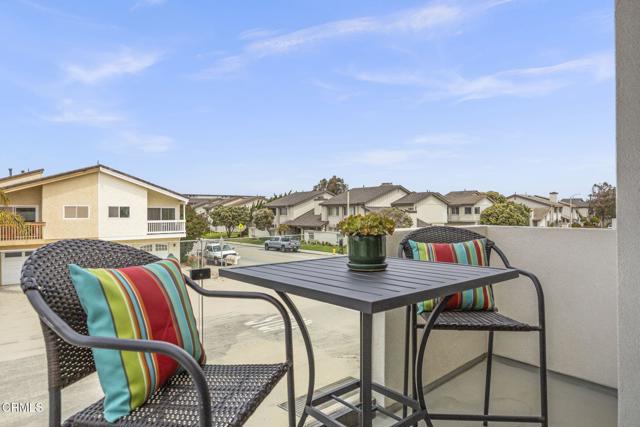 116 La Brea Street, Oxnard CA: https://media.crmls.org/mediaz/8f2717a5-b993-4612-a5ce-8921f5db3c7f.jpg