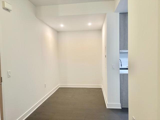 318 Main Street, San Francisco CA: https://media.crmls.org/mediaz/8f27d969-2a5d-4d56-bd18-fd3dee49cd84.jpg