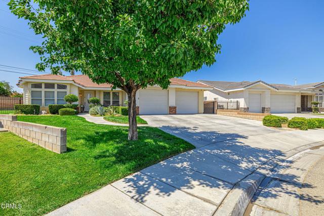 Detail Gallery Image 5 of 50 For 3846 Spice St, Lancaster,  CA 93536 - 4 Beds | 2/1 Baths
