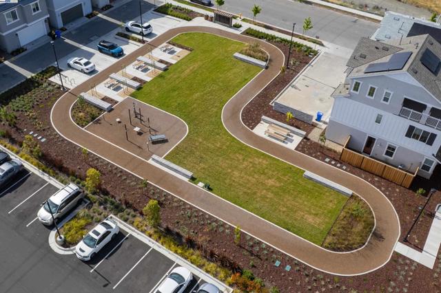 37389 Salt Grass Rd, Newark CA: https://media.crmls.org/mediaz/8f299dc0-3b29-4490-865c-a8bec8572bec.jpg
