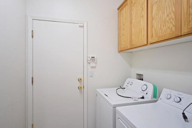 2114 Diego Court, Tracy CA: https://media.crmls.org/mediaz/8f2a44b0-11fc-49fe-9ff6-9a99267ba561.jpg