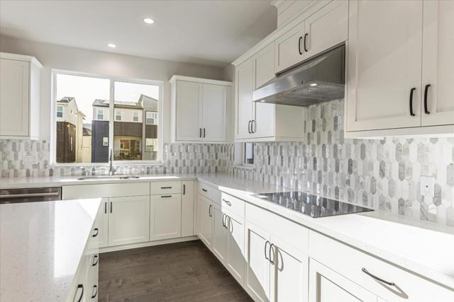 7021 Sunglow Terrace, San Ramon CA: https://media.crmls.org/mediaz/8f2af1a5-3a65-48d1-8c34-9aba860161d0.jpg