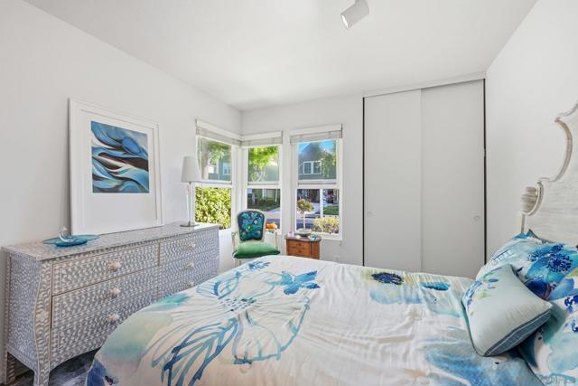 3626 Lorimer Ln, Encinitas CA: https://media.crmls.org/mediaz/8f2c2b99-f182-45d9-97c3-635914f9048c.jpg