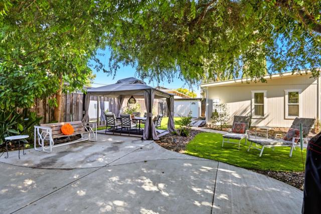 640 N 2nd Street, San Jose CA: https://media.crmls.org/mediaz/8f2cbc41-c774-432b-bd1c-560b5a58a5a3.jpg