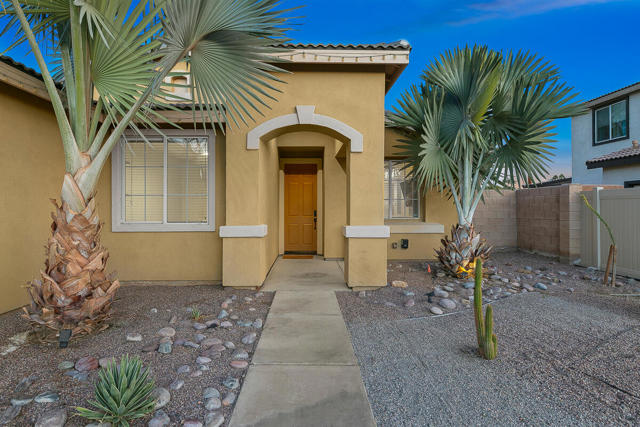 43820 Cape Cod Court, Indio CA: https://media.crmls.org/mediaz/8f2ce9a1-c24e-4e57-a46c-01f494d5efe0.jpg