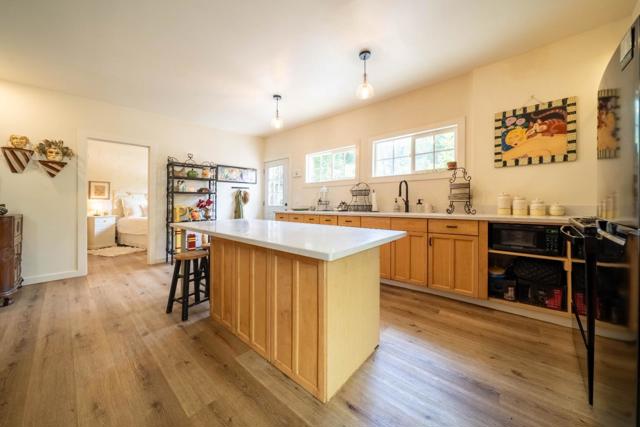 423 Nelson Rd., Scotts Valley CA: https://media.crmls.org/mediaz/8f2d3a00-f36e-4db7-bbb1-d1ebd61745d1.jpg