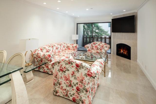 101 2nd Street, Los Altos CA: https://media.crmls.org/mediaz/8f2e5b6d-ae22-4071-a185-ca6e540e56d2.jpg