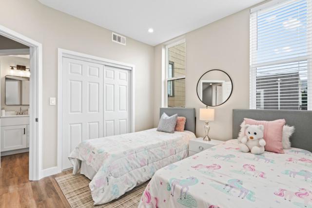 645 Baden Avenue, South San Francisco CA: https://media.crmls.org/mediaz/8f2e6efc-c006-48ec-9035-767e2c9c82ce.jpg