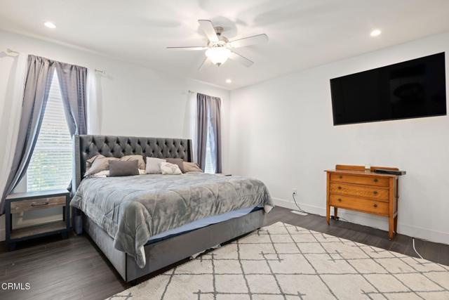 11100 Telegraph Road, Ventura CA: https://media.crmls.org/mediaz/8f2e8aeb-f490-420a-9aab-bb7ef35a715b.jpg