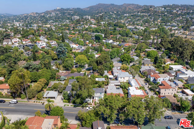 2411 St George Street, Los Angeles CA: https://media.crmls.org/mediaz/8f2fca08-faa4-41dc-b670-838c2ddc54a9.jpg