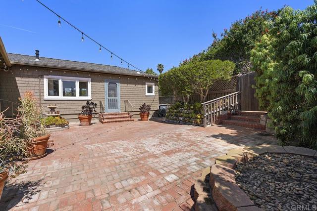 Detail Gallery Image 7 of 67 For 1654 Camino Del Mar Upper,  Del Mar,  CA 92014 - 3 Beds | 3 Baths